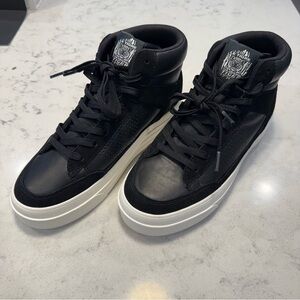 Le Tigre Midtown Hightop Black and White Shoe Size 8.5